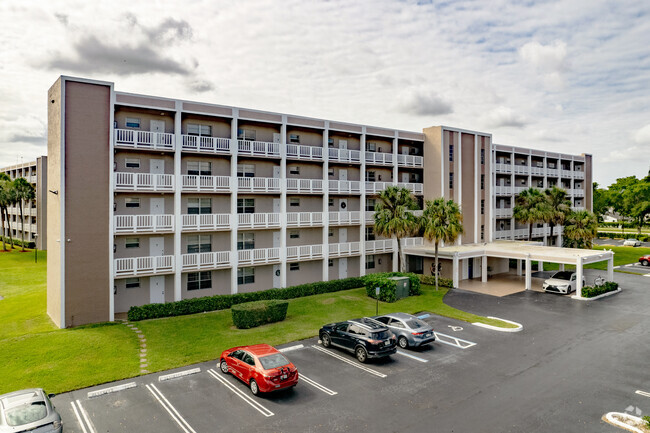 Building Photo - Sherwood Square Apartments