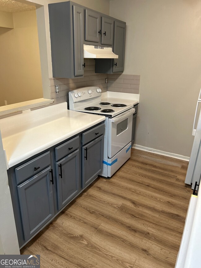 Photo - 200 Westridge Dr