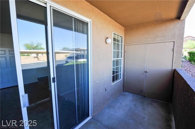 Photo - 231 W Horizon Ridge Pkwy Unit 1113