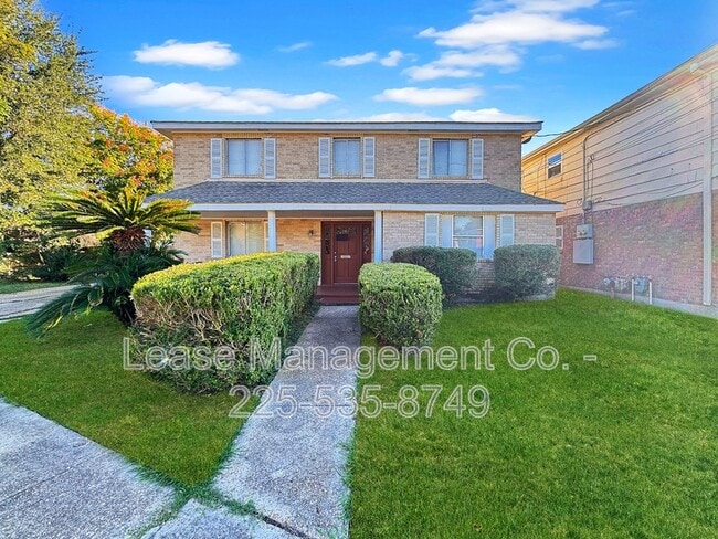 Building Photo - 3005 Magellan St
