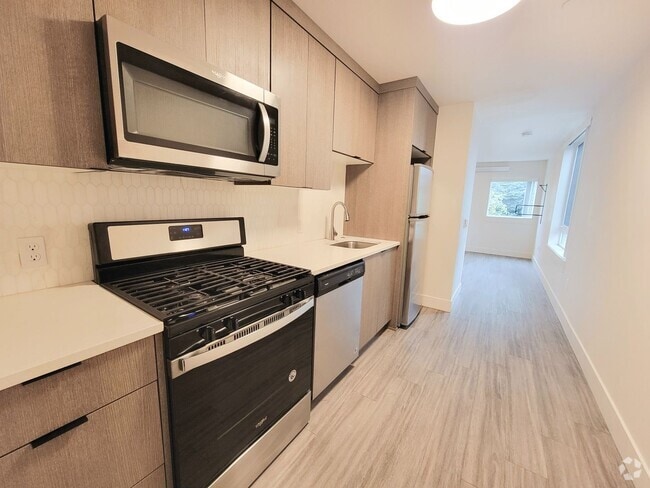 Building Photo - L0478-353 FAILING Unit A Rental