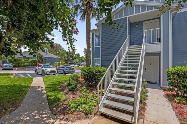 Building Photo - 2508 Grassy Point Dr Unit 202