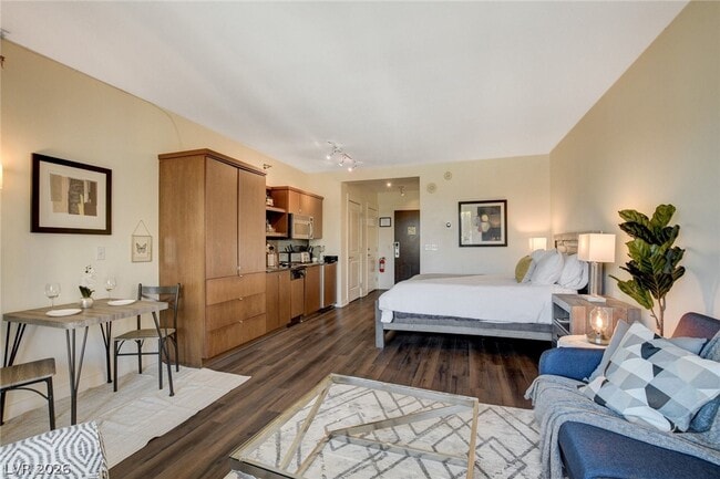 Photo - 29 Montelago Blvd Unit 206