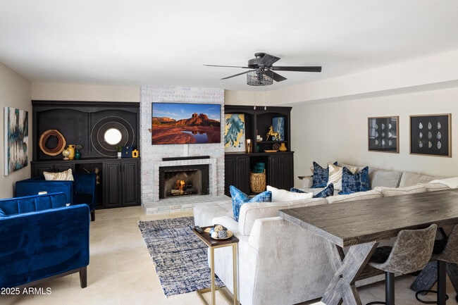 Photo - 11002 N 52nd St