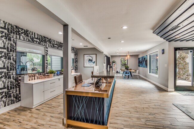 Photo - Morgan Apartments