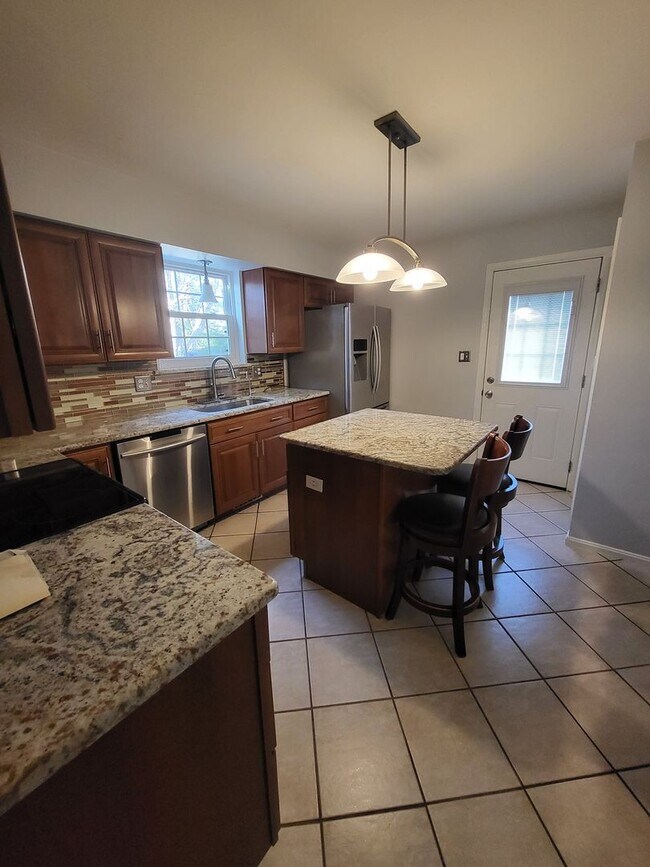 Photo - Well Maintained 3 Bedroom Townhome in East Lampeter Township