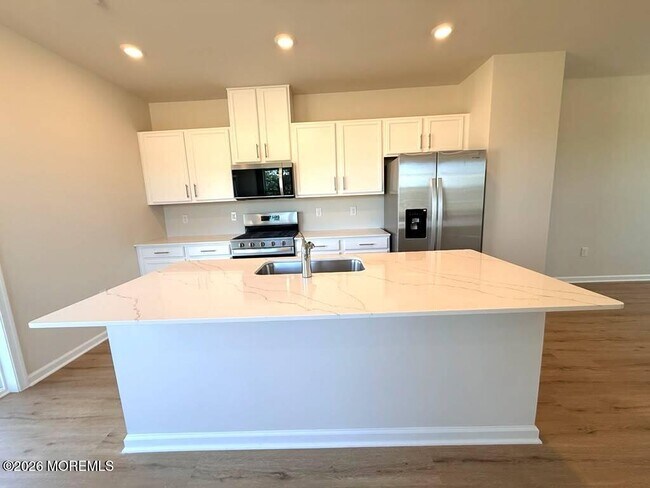 Photo - 106 Clinton St