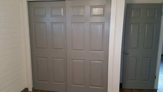 Photo - 315 Oak St Unidad #2