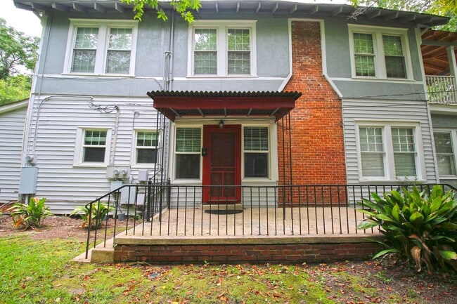 Photo - 2709 Preston St