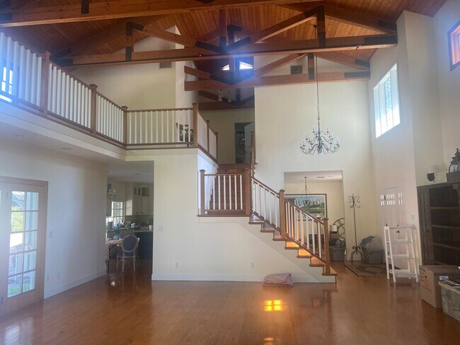 Photo - 9423 Wheatland Ave