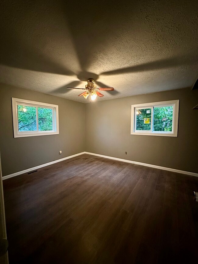 Photo - 4927 W Southern Ave