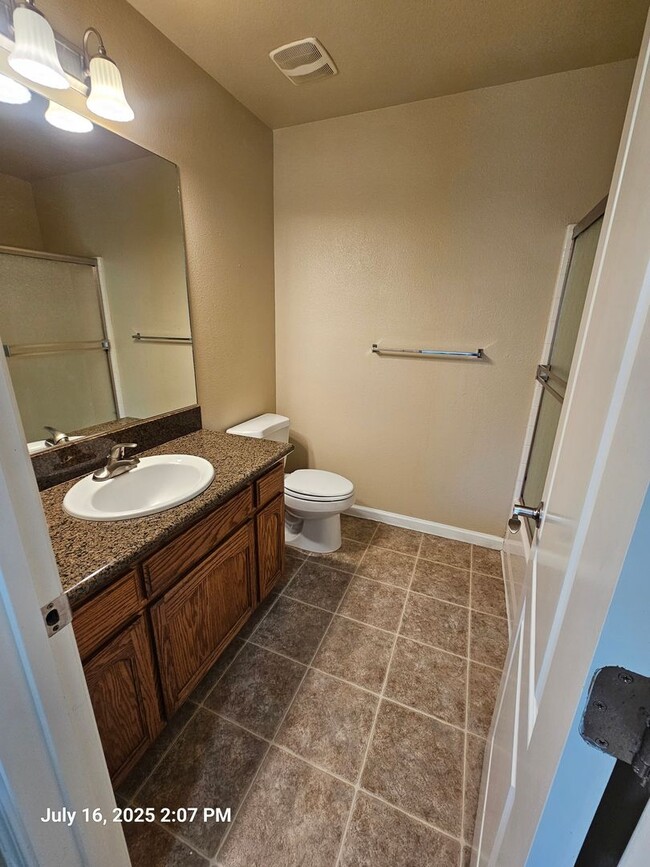 Photo - 1060 Goble Ct