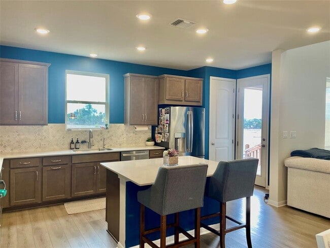 Photo - 232 Denali Wy