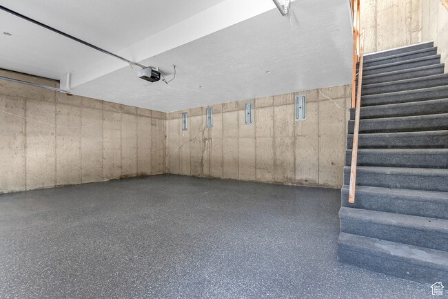 Photo - 575 Upper Evergreen Dr