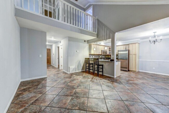 Photo - 759 Myrtle St NE