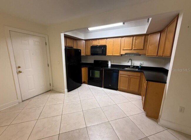 Photo - 631 N Orange Ave Unit 103
