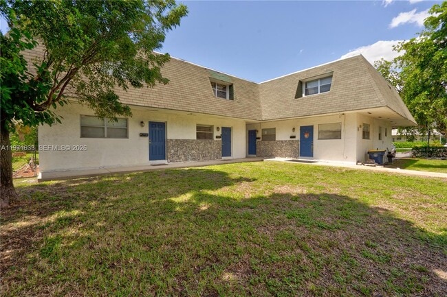 Building Photo - 502-504 Phippen Waiters Rd Unit 4