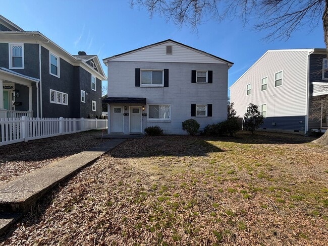 Photo - 3212 Barton Ave Unit Apt. B