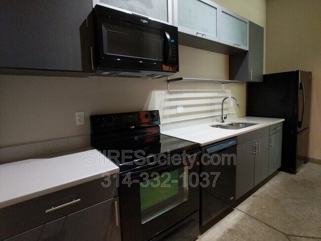 Photo - 8125 Michigan Ave Unit #326