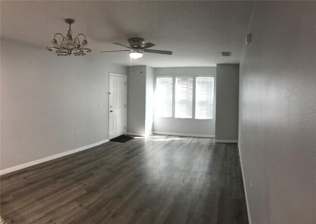 284 Gardner Ln Unidad D