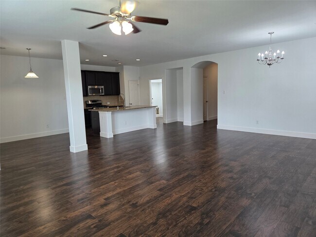 Photo - 8206 Summer Lake Pass Ln