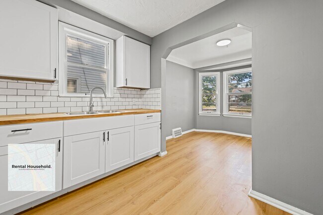 Photo - Stunning Renovated 3-Bedroom Bungalow