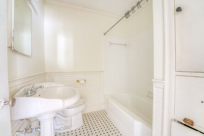 Photo - Rent reduced and Move-in Special! 1/2 off ...