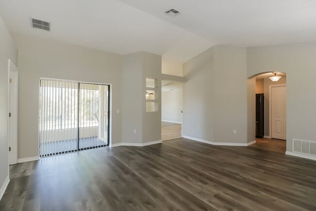 Photo - 13114 Scottville St