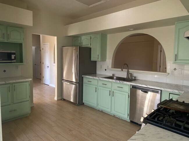 Photo - 617 Cielo Vista Ct