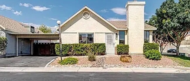 Photo - 601 Jonathan Glen Way