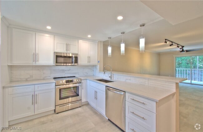 Building Photo - 2360 Naples Trace Cir Unit 4-406 Rental