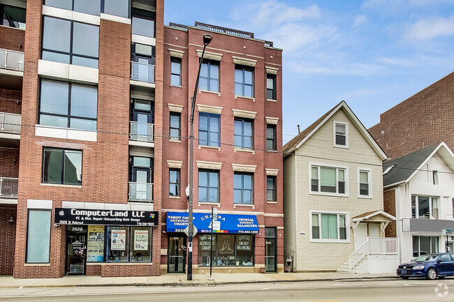 Building Photo - 2632 N Halsted St Rental