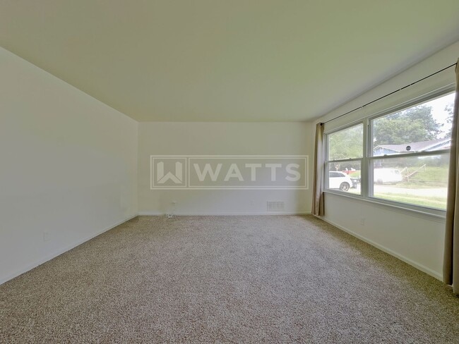 Photo - 3929 38th Ave N