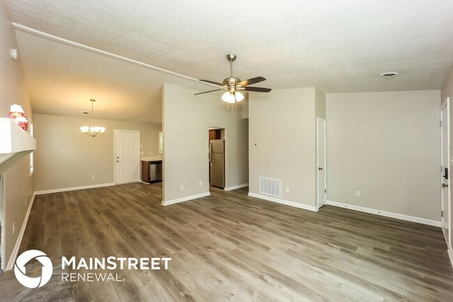 Photo - 53 Skylark Ln