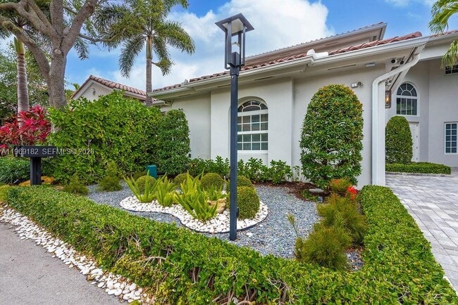 Photo - 3949 194th Ln