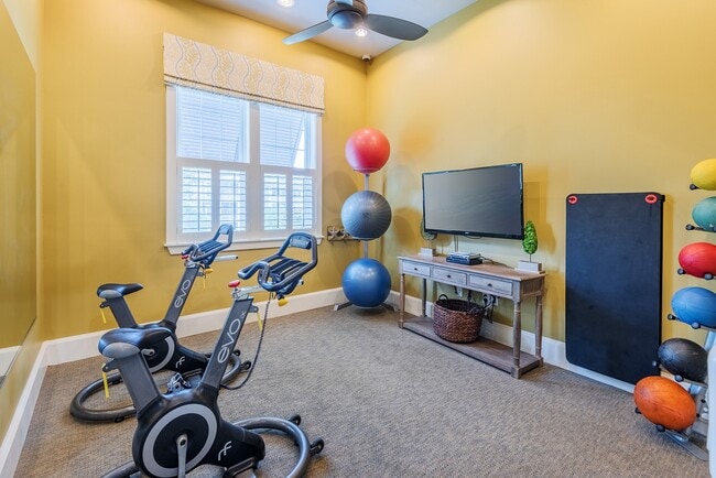 Windward Long Point Apartments