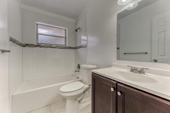 Photo - 7971 NW 35th Ct