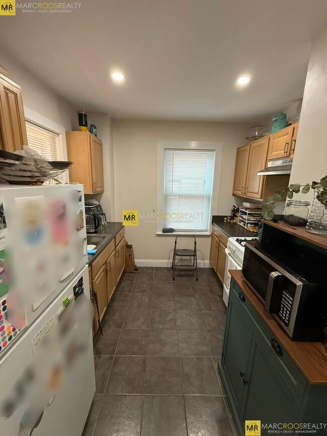 Photo - 397 Broadway