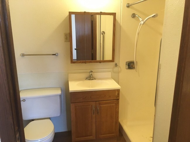 Photo - 201 7th Ave SE