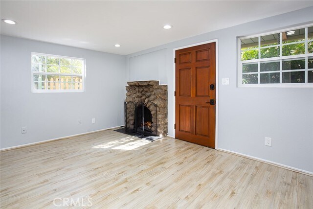 Photo - 487 Sturtevant Dr