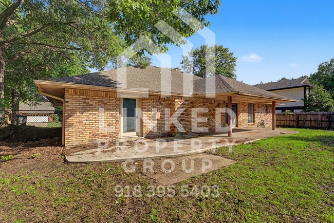 Photo - Check out this 4 bedroom 3 bath brick home in Tulsa
