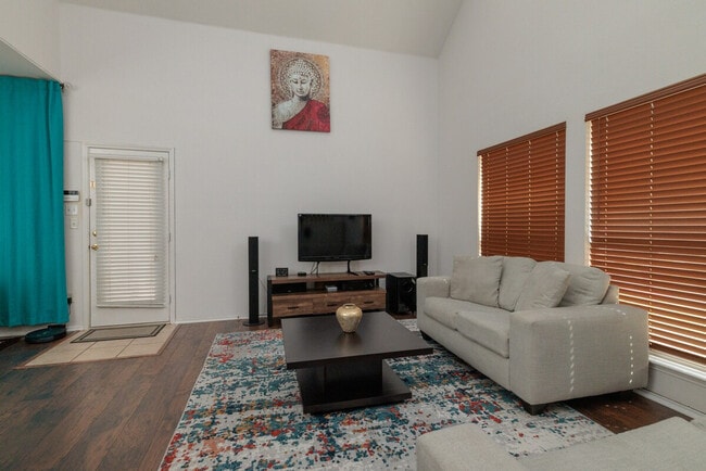 Photo - 213 Revolution Ln Unit SI ID1575074P