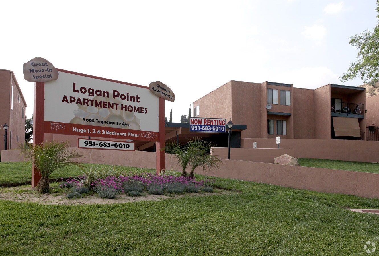 Logan Pointe Apartments - Logan Pointe Apartments