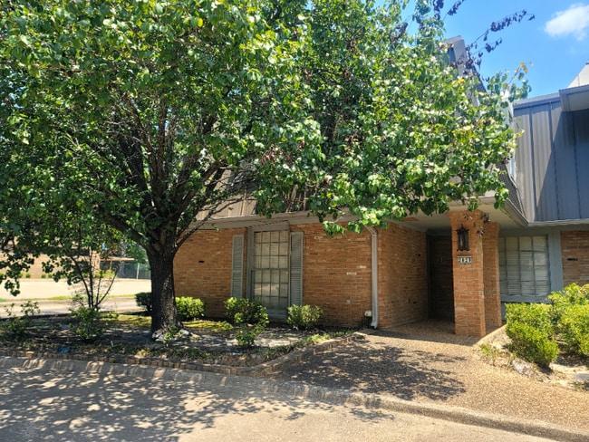 Photo - 2820 N Fourth St