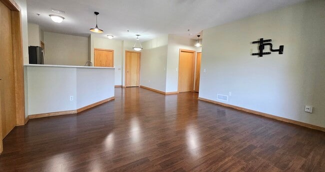 Photo - 10900 W Bluemound Rd