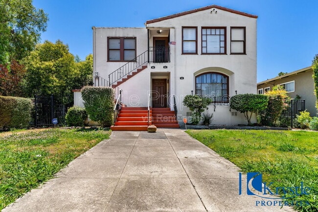 Building Photo - 621 Virginia St