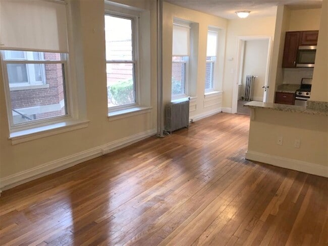 Photo - 3 Craigie Cir Unit 3