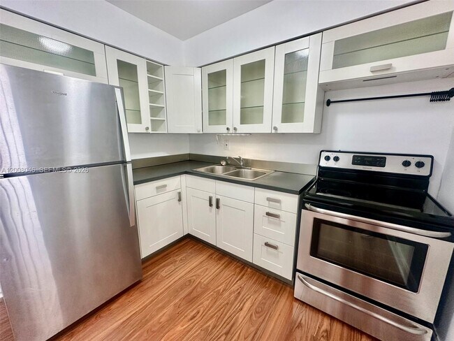 Photo - 1520 Garfield St Unit 1-2