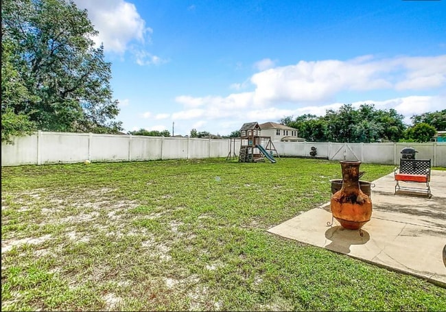 Photo - 301 Erie Ct