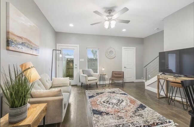 113 Bayou St